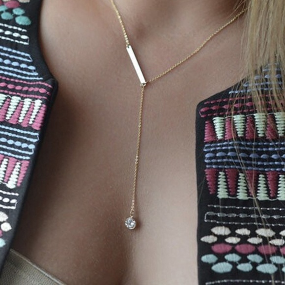 New Gold Bar Crystal Necklace - Picture 2 of 3